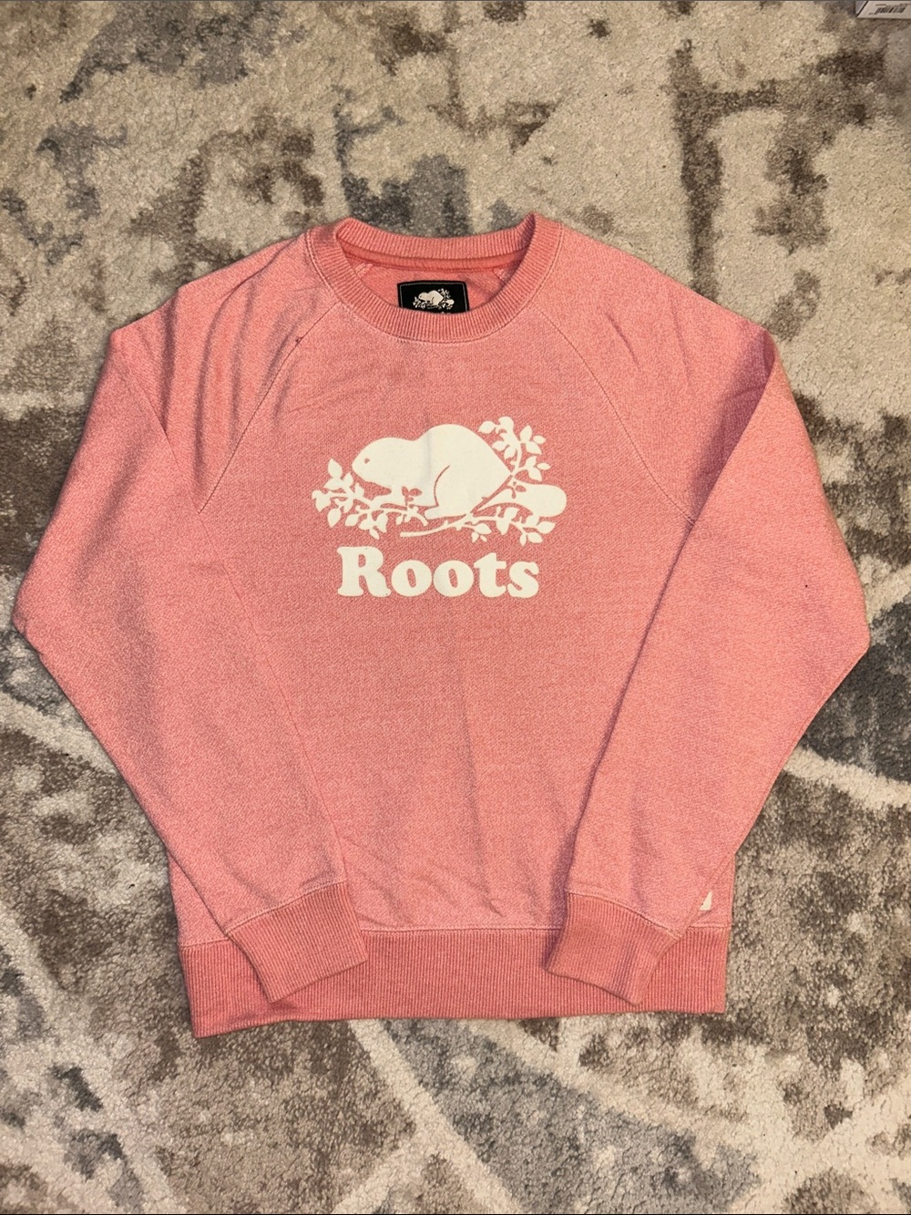 NWOT Roots sweatshirt